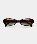 Solene oval sunglasses in tortoise with green lenses, front view
